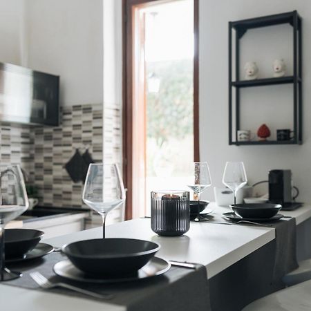 Grey'S Apartment Катания Экстерьер фото