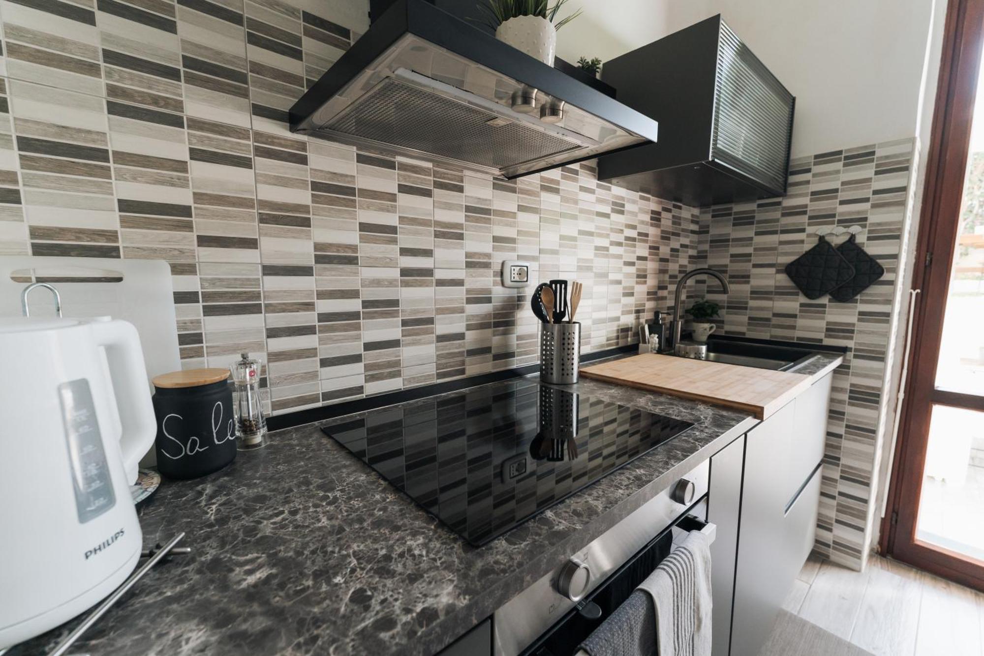 Grey'S Apartment Катания Экстерьер фото